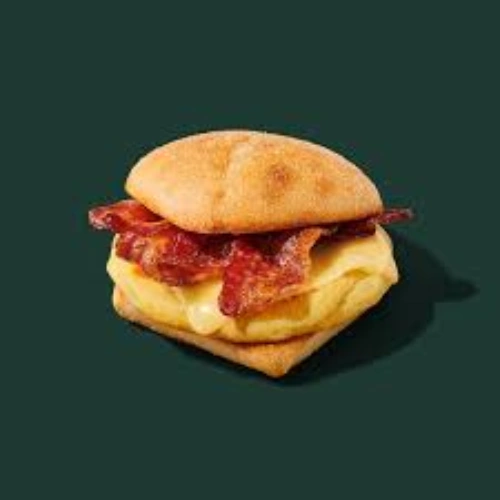 egg sandwich gouda bacon