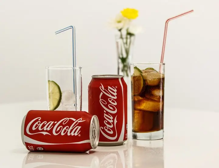 Illustrative article feature photo (free stock, not official brand photography)